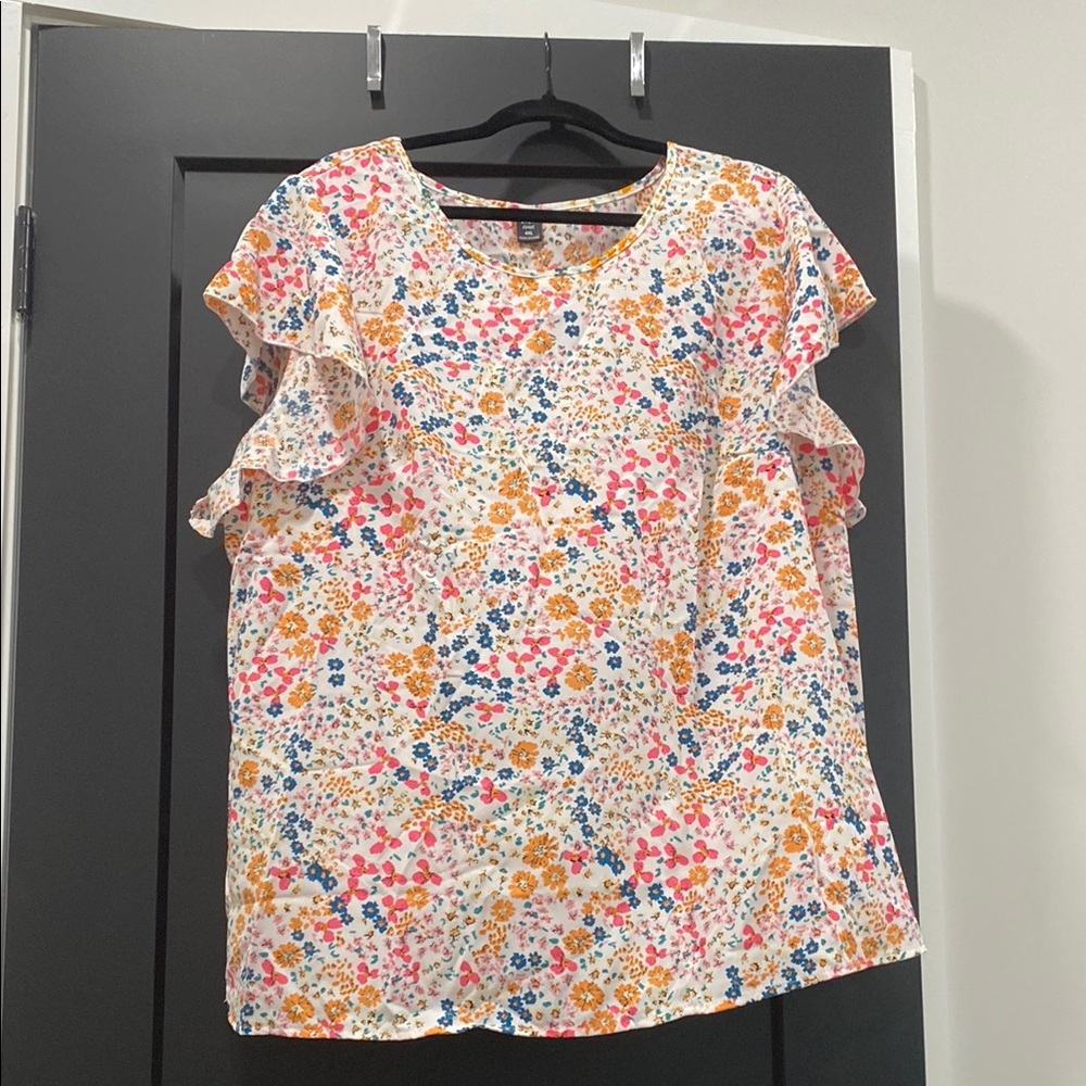 SHEIN Ruffled Cream Blouse with Flutter Sleeves